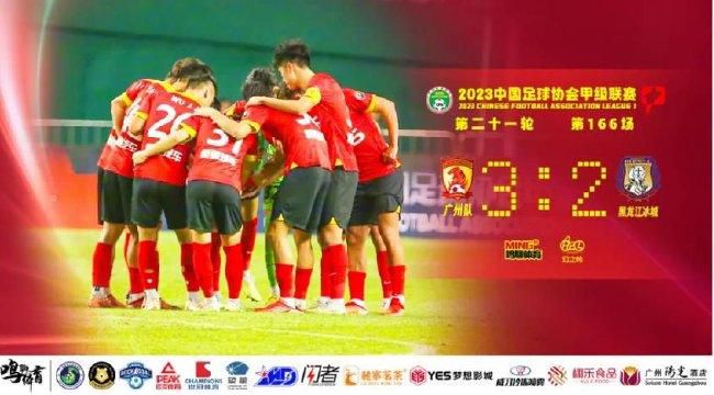 国产后进白嫩翘臀在线观看视频